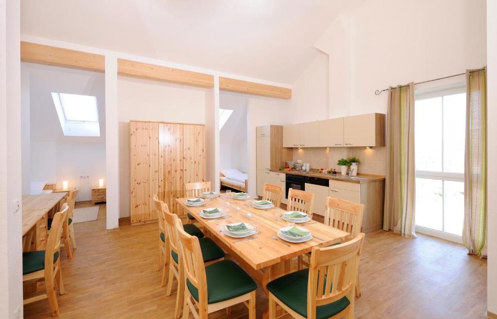 Hotel Inspiration Garni Tittmoning Szoba fotó