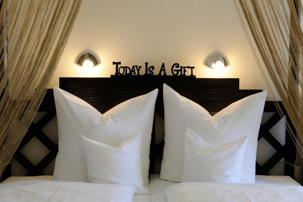 Hotel Inspiration Garni Tittmoning Szoba fotó