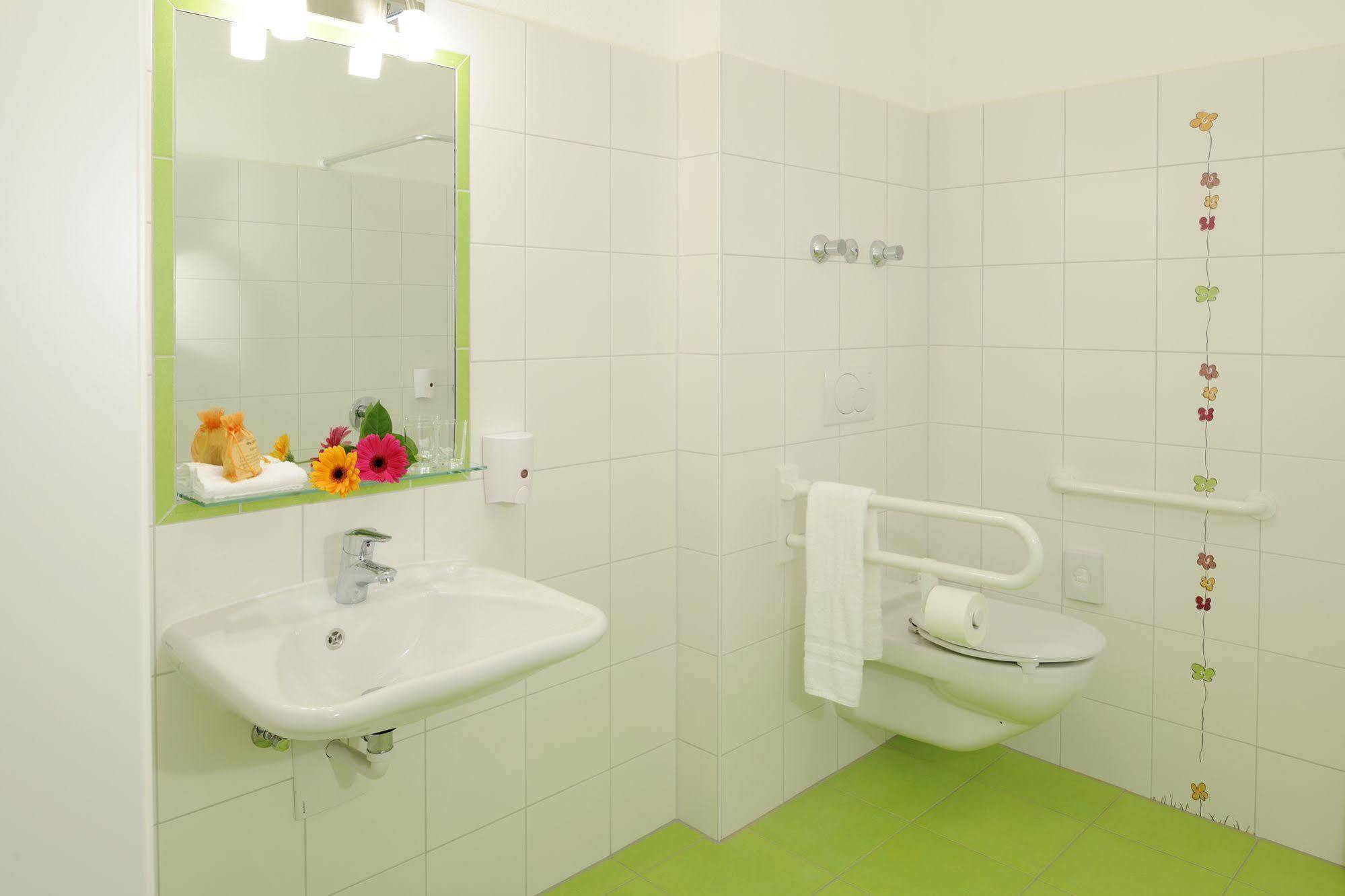 Hotel Inspiration Garni Tittmoning Kültér fotó